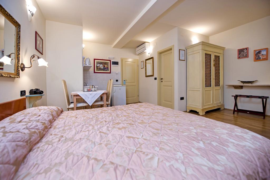 Ferienwohnung Antica Porta Sul Mar Rovinj Exterior foto