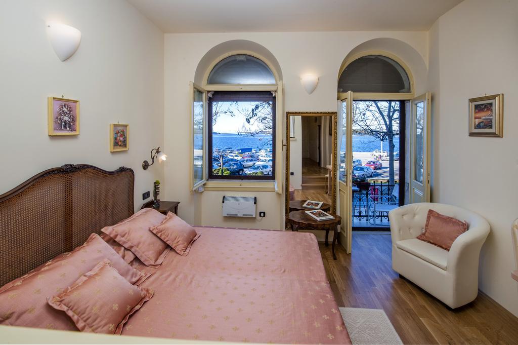 Ferienwohnung Antica Porta Sul Mar Rovinj Exterior foto